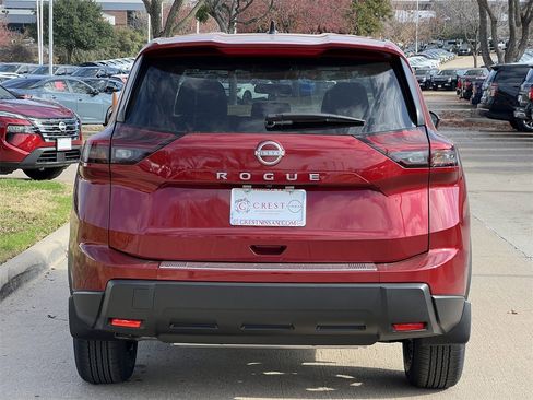 New 2026 Nissan Rogue SV image 5