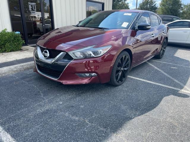 Used 2017 Nissan Maxima SR w/ Midnight Edition FWD image 2