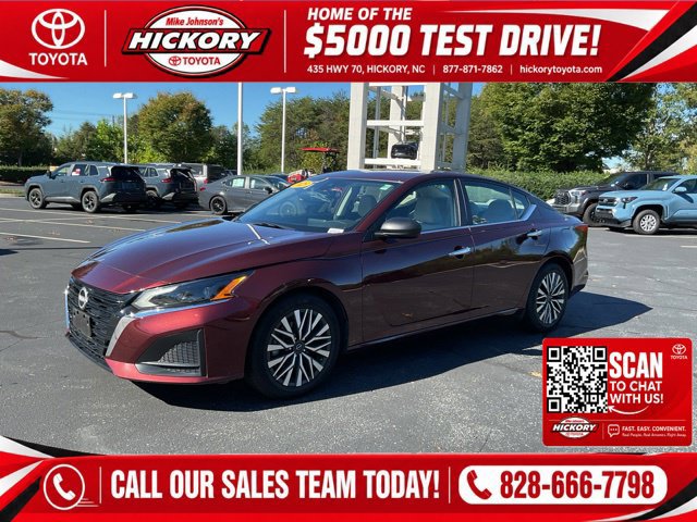 Used 2025 Nissan Altima 2.5 SV FWD image 1