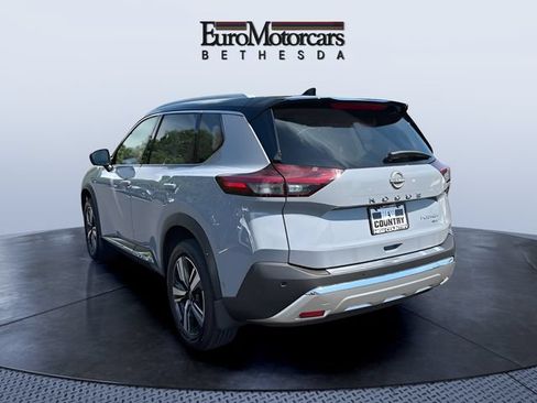 Used 2022 Nissan Rogue Platinum w/ Head-Up Display Package AWD/4WD image 3
