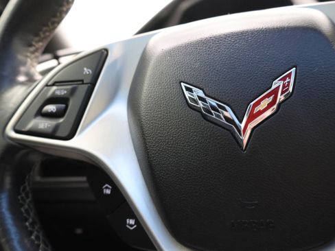 Used 2015 Chevrolet Corvette Stingray Coupe image 13