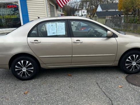 Used 2004 Toyota Corolla CE image 7