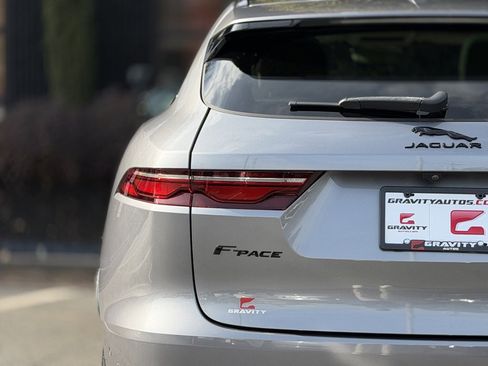 Used 2021 Jaguar F-PACE S image 15