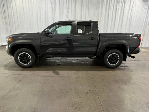 New 2026 Toyota Tacoma TRD Off-Road AWD/4WD image 6