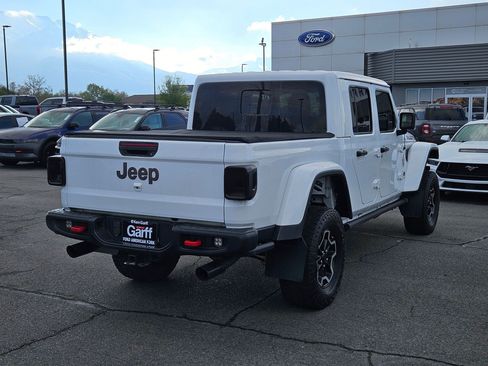 Used 2020 Jeep Gladiator Rubicon AWD/4WD image 3