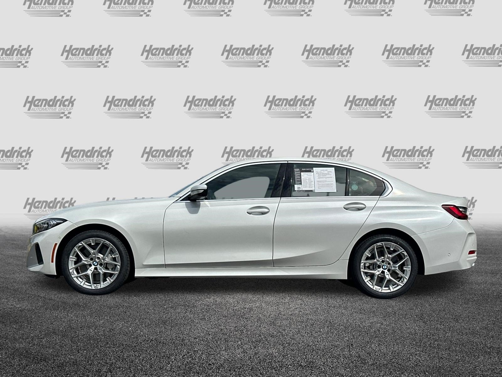 Used 2025 BMW 330i xDrive Sedan w/ Premium Package AWD/4WD image 8