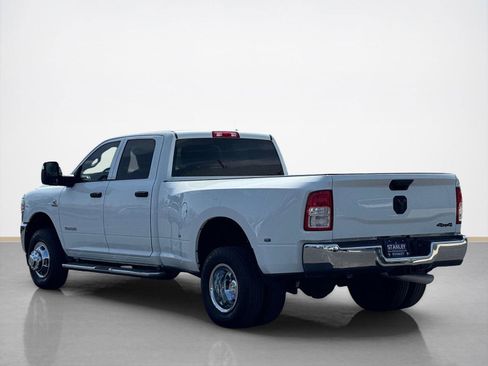 Used 2024 RAM 3500 Big Horn AWD/4WD image 5