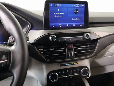 Used 2024 Ford Escape Active image 5