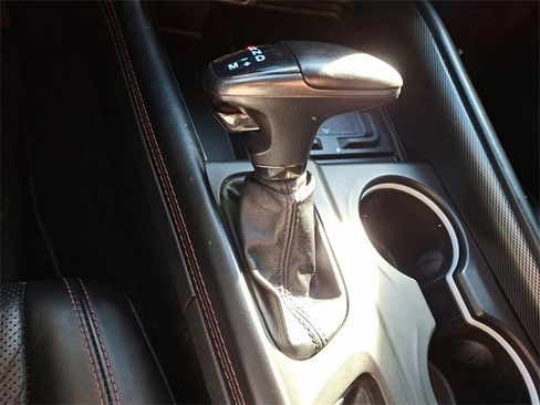 Used 2021 Dodge Durango R/T w/ Blacktop Package image 16