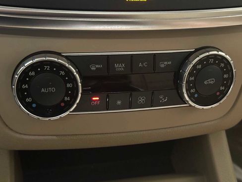 Used 2015 Mercedes-Benz ML 350 4MATIC image 16