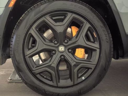 Used 2023 Rivian R1T Adventure AWD/4WD image 8