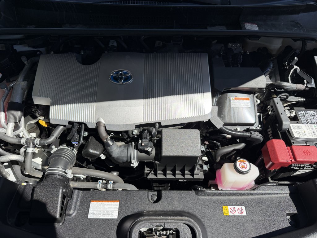 Used 2020 Toyota Prius Prime XLE FWD image 38