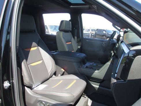 Certified 2026 GMC Sierra 2500 AT4 w/ AT4 Premium Plus Package AWD/4WD image 25