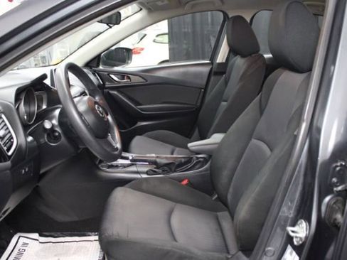 Used 2015 MAZDA MAZDA3 i Sport image 9