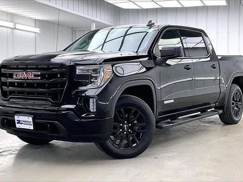 Used 2020 GMC Sierra 1500 Elevation w/ Elevation Value Package image 2