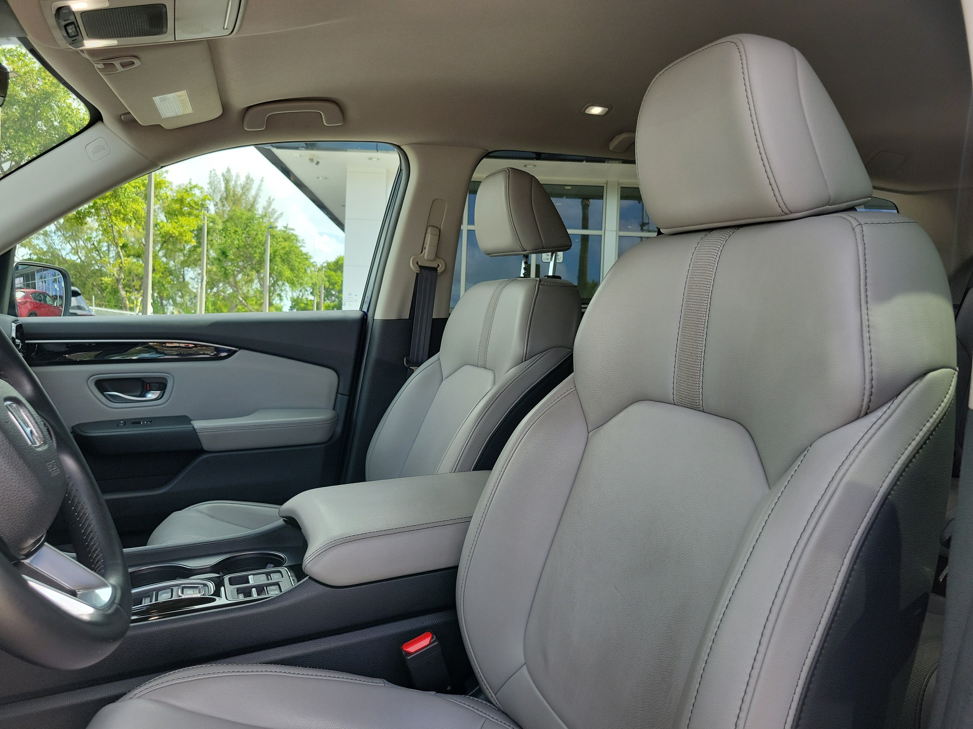 Used 2023 Honda Pilot EX-L image 13
