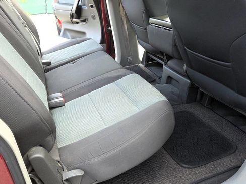 Used 2004 Nissan Titan SE w/ (Bed) Utility Bed Pkg AWD/4WD image 46
