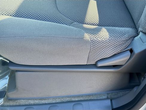 Used 2018 Nissan Frontier SV w/ Value Truck Package image 17