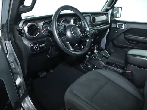 Used 2018 Jeep Wrangler Unlimited Sport S image 18