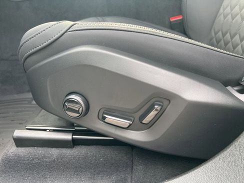 New 2026 Volvo XC60 B5 Plus w/ Protection Package Premier AWD/4WD image 26