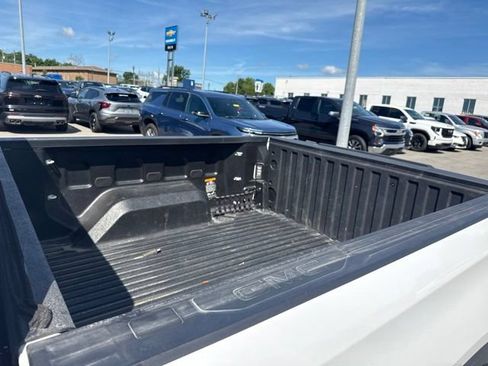 Used 2024 GMC Sierra 1500 Elevation AWD/4WD image 25