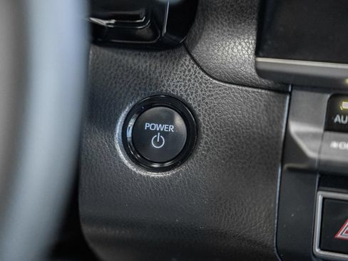 Used 2025 Toyota Camry LE FWD image 20