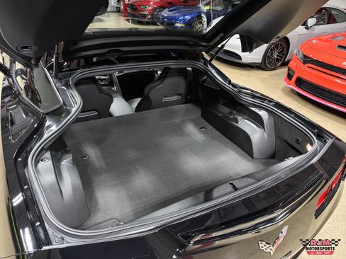 Used 2017 Chevrolet Corvette Stingray Coupe image 42