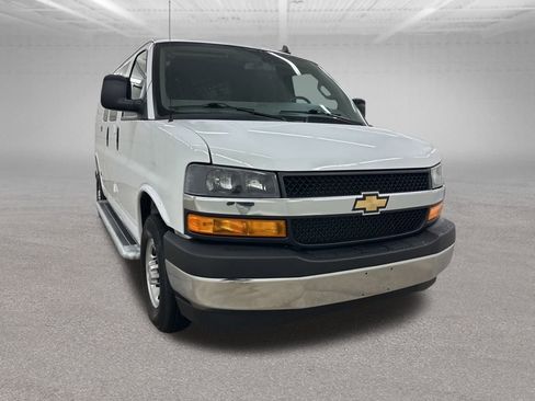Used 2024 Chevrolet Express 2500 Work Van w/ Driver Convenience Package image 3