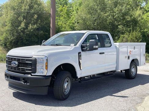 New 2026 Ford F250 XL RWD image 7