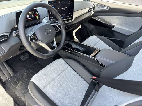 New 2026 Volkswagen ID.4 Pro RWD image 14