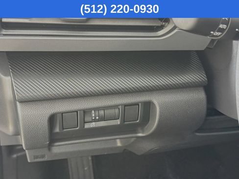 Certified 2024 Subaru Crosstrek 2.0i Premium AWD/4WD image 11