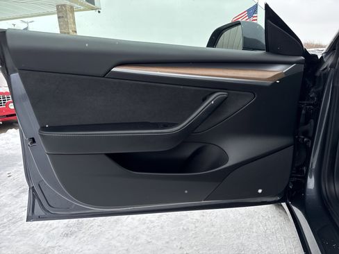 Used 2022 Tesla Model 3 Long Range image 15