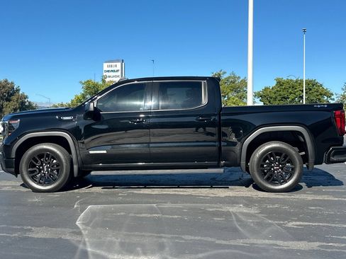 Used 2025 GMC Sierra 1500 Elevation AWD/4WD image 7