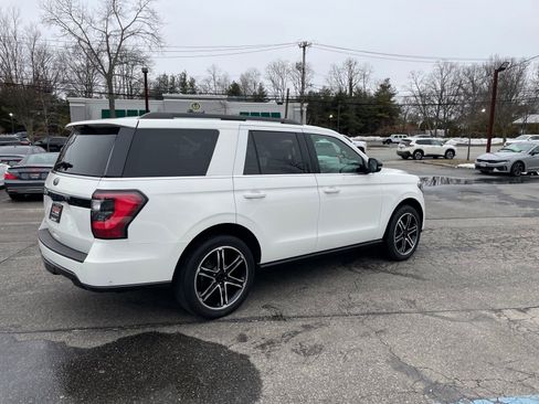 Used 2020 Ford Expedition Limited w/ Equipment Group 303A AWD/4WD image 35