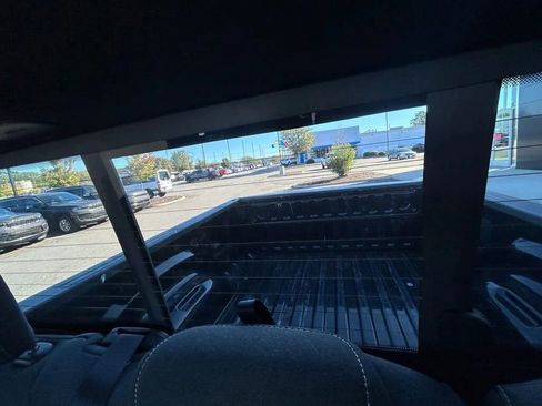 Used 2025 RAM 1500 Big Horn AWD/4WD image 21