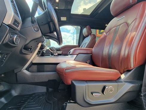 Used 2019 Ford F150 Platinum w/ Technology Package AWD/4WD image 25