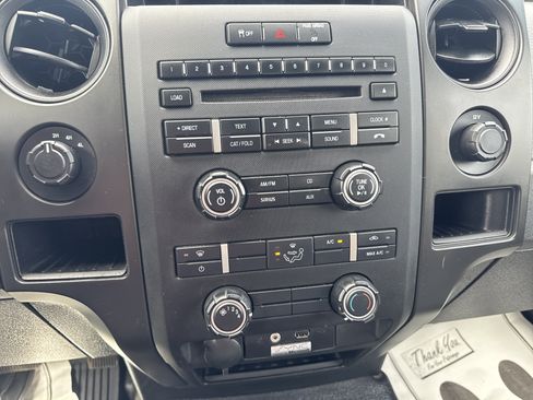Used 2013 Ford F150 STX w/ Mid Equipment Group AWD/4WD image 25