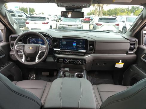 Certified 2026 Chevrolet Silverado 1500 LTZ w/ LTZ Convenience Package II AWD/4WD image 21