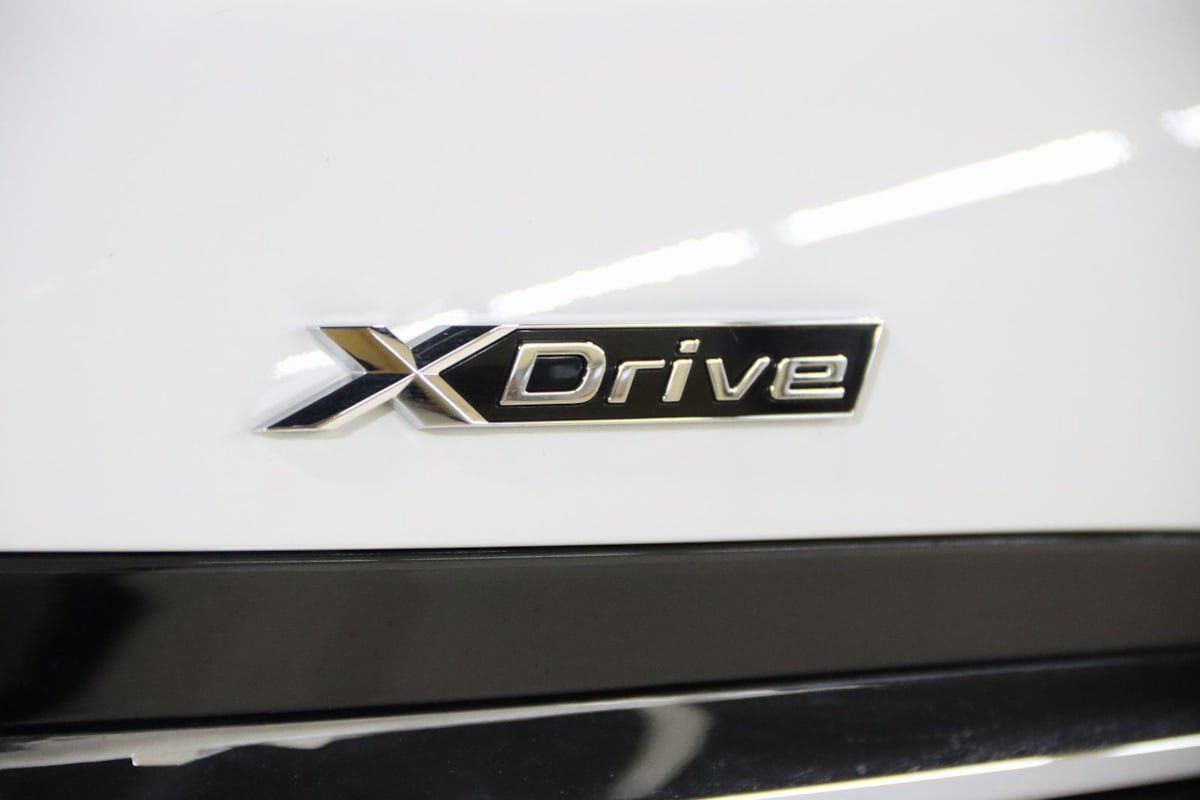 Used 2023 BMW 760i xDrive AWD/4WD image 8