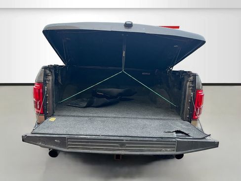 Used 2016 Ford F150 Lariat w/ Equipment Group 502A Luxury AWD/4WD image 28