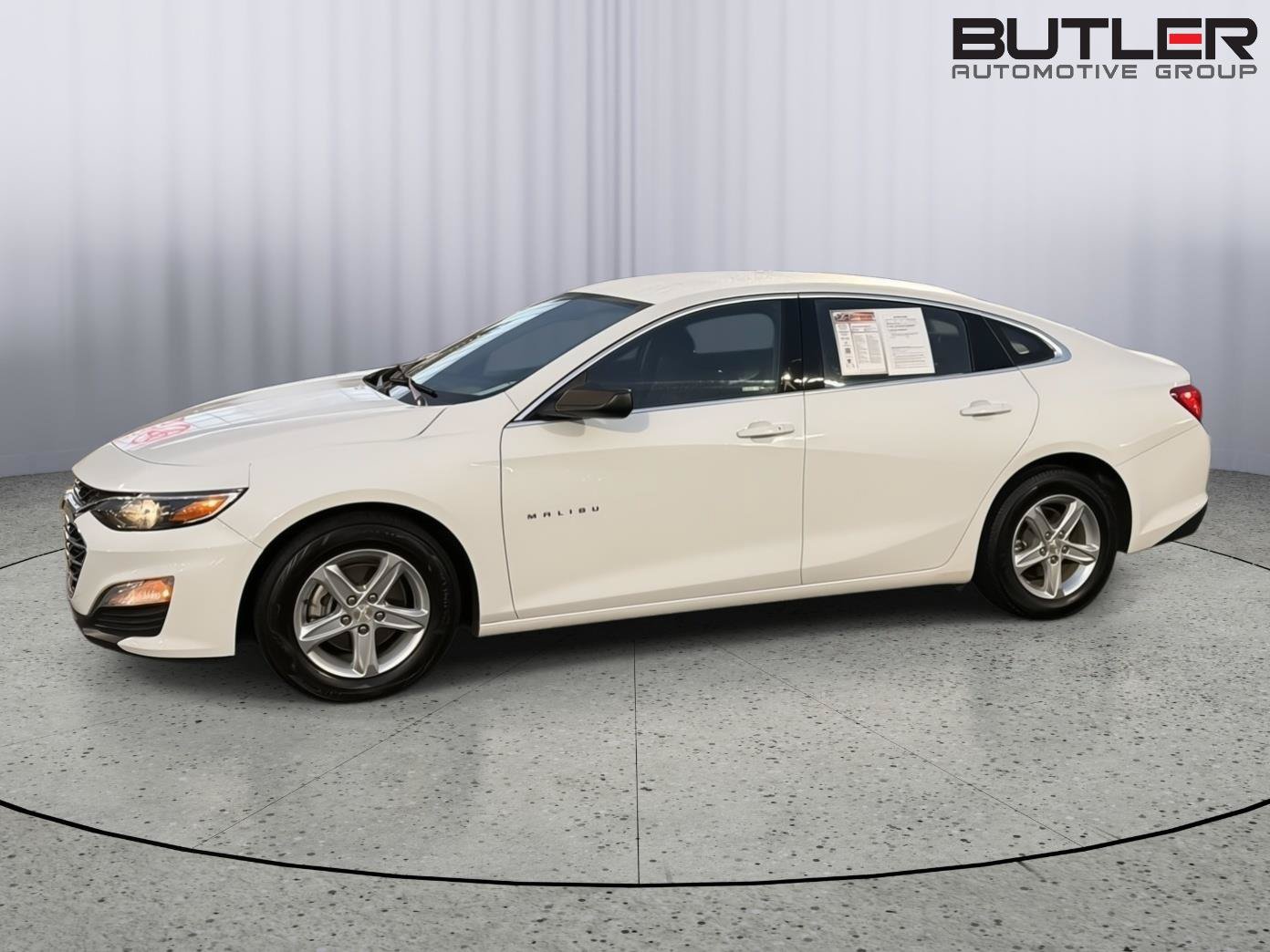 Used 2023 Chevrolet Malibu LS FWD image 3
