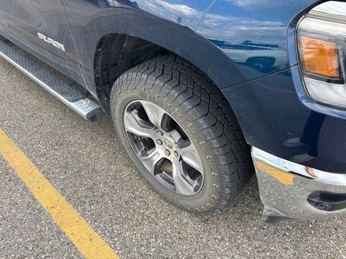 Used 2023 RAM 1500 Laramie AWD/4WD image 2