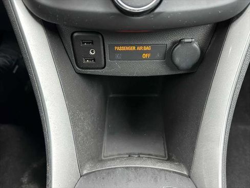 Used 2022 Chevrolet Trax LS w/ Tint and Cruise Package image 28