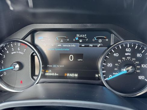 Used 2018 Ford Expedition Max XLT w/ Equipment Group 202A image 28