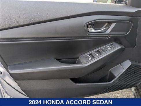 Used 2024 Honda Accord EX image 10