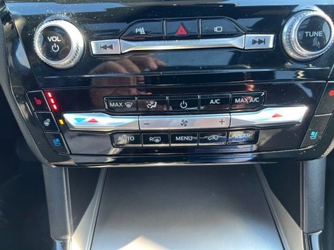 Certified 2022 Ford Explorer ST w/ Equipment Group 401A image 16