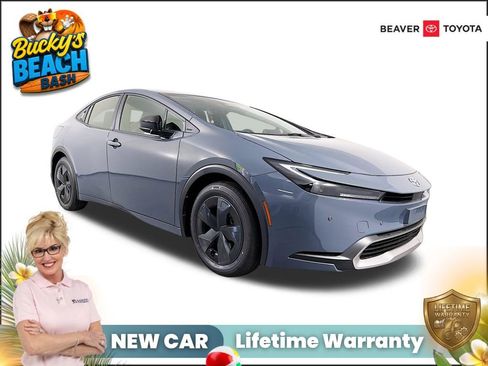 New 2026 Toyota Prius Plug-In Hybrid FWD image 1
