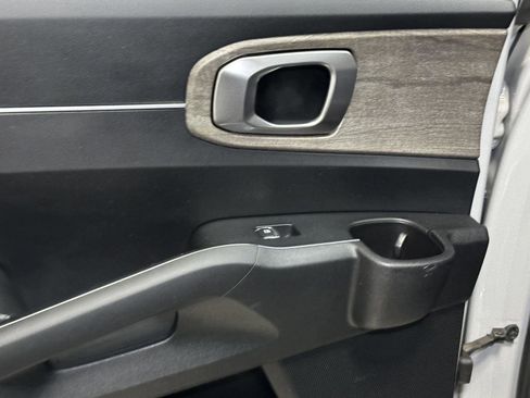 Used 2022 Kia Sorento X-Line EX image 30