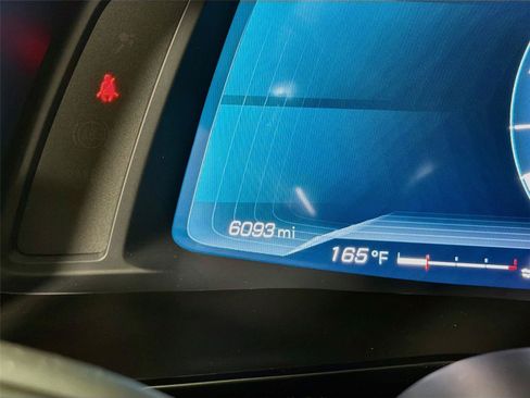 Used 2023 Chevrolet Corvette Stingray Premium Cpe w/ Z51 Performance Package RWD image 12