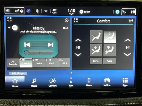 Used 2024 Chrysler Pacifica Limited FWD image 69